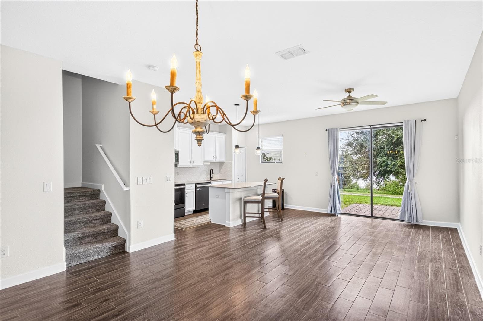 Townhouse at 1302 ROYAL ST GEORGE BLVD #1302, DAVENPORT, photo 17 of 41