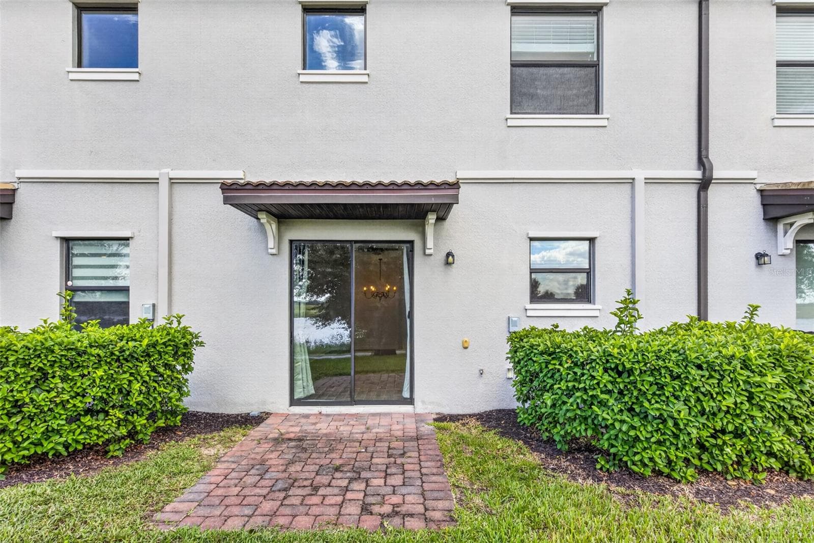 Townhouse at 1302 ROYAL ST GEORGE BLVD #1302, DAVENPORT, photo 22 of 41