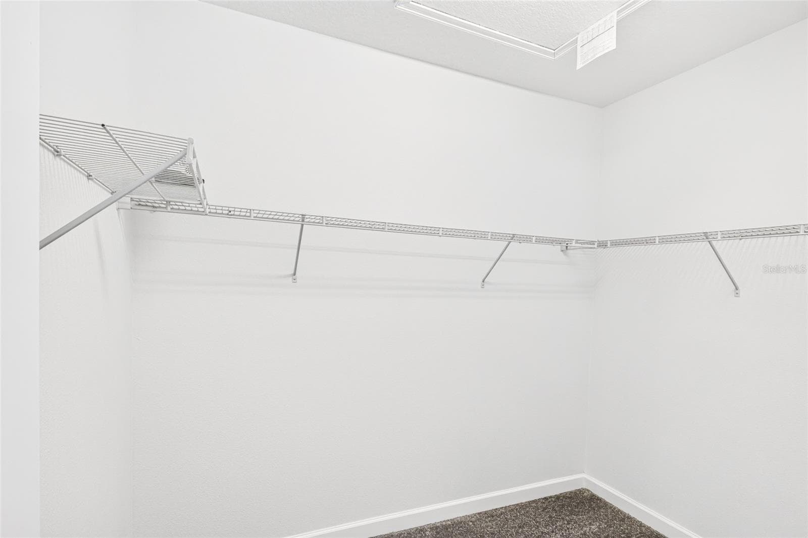 Townhouse at 1302 ROYAL ST GEORGE BLVD #1302, DAVENPORT, photo 33 of 41