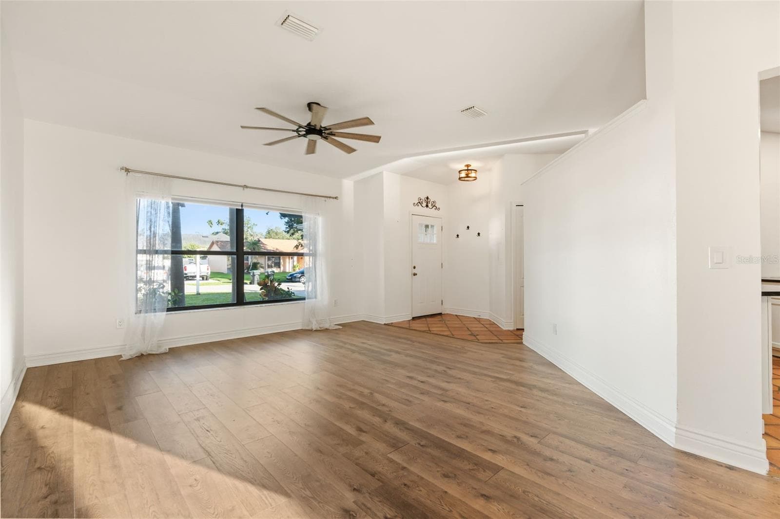 Living room - 5125 FORMBY DR, ORLANDO