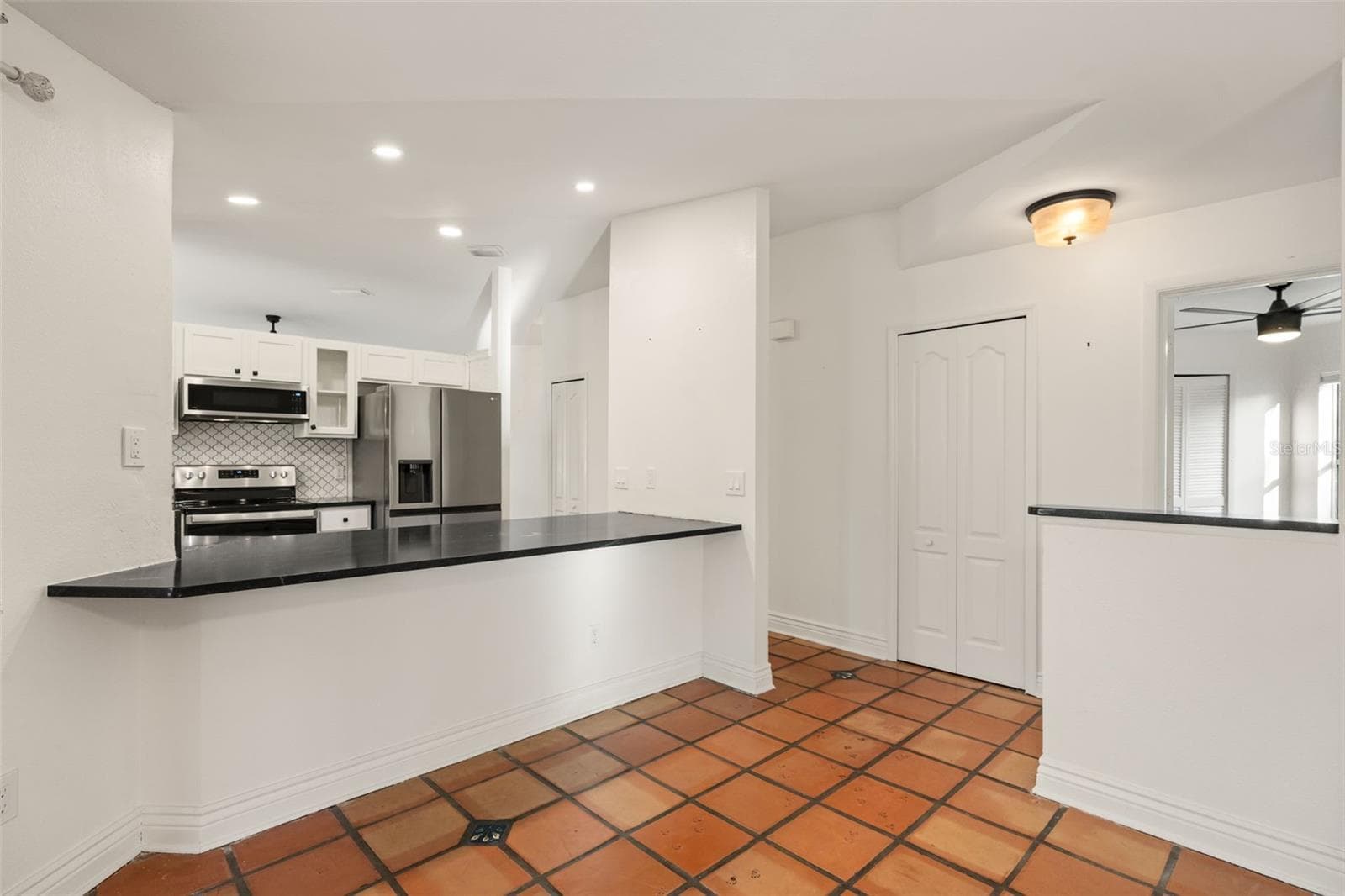Single Family Residence at 5125 FORMBY DR, ORLANDO, photo 10 of 33