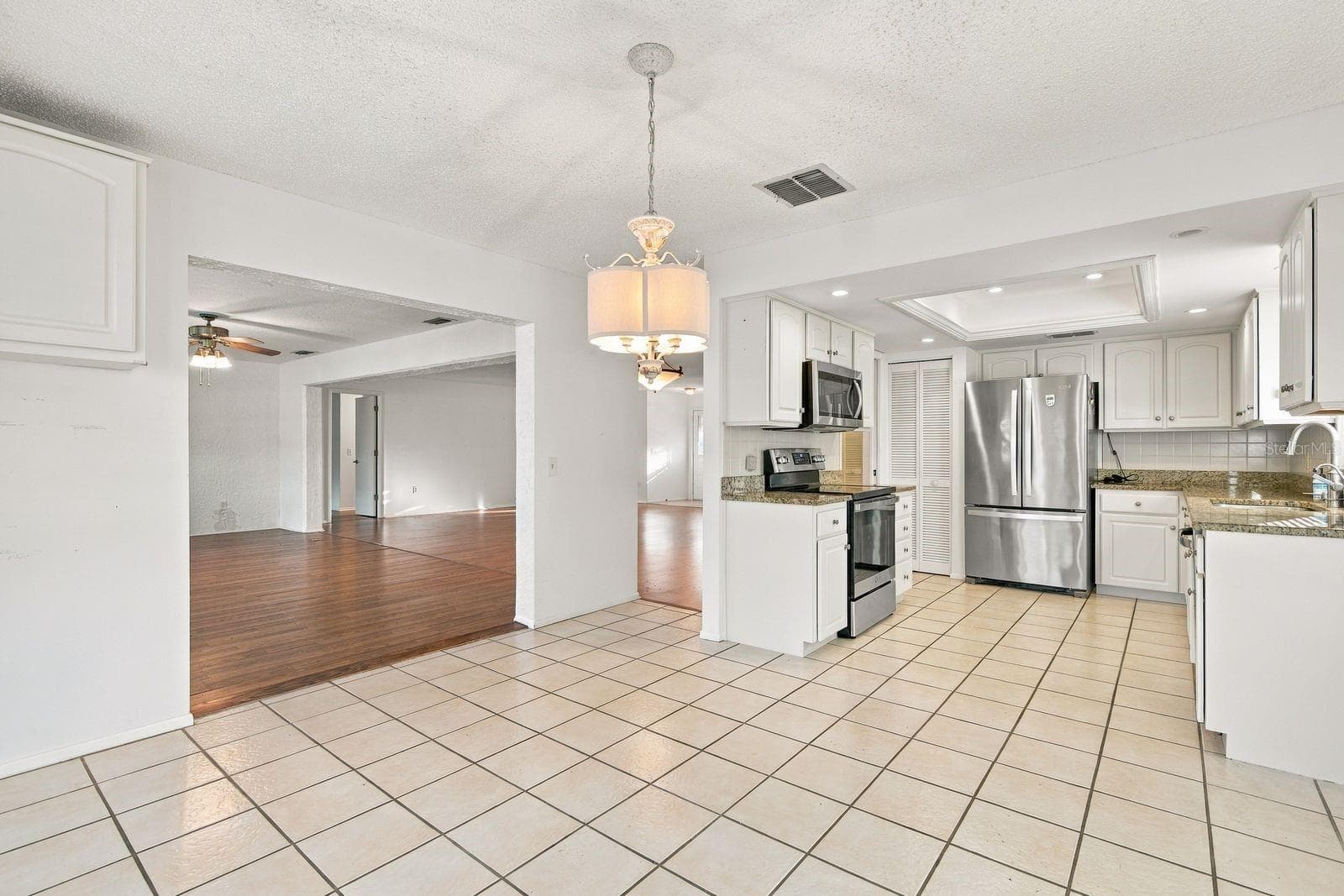 Single Family Residence at 3812 TARPON POINTE CIR, PALM HARBOR, photo 10 of 45