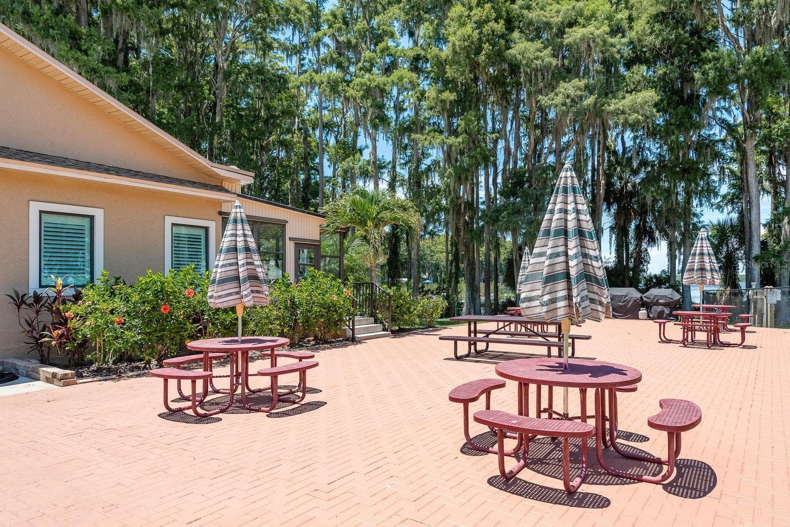 Single Family Residence at 3812 TARPON POINTE CIR, PALM HARBOR, photo 39 of 45