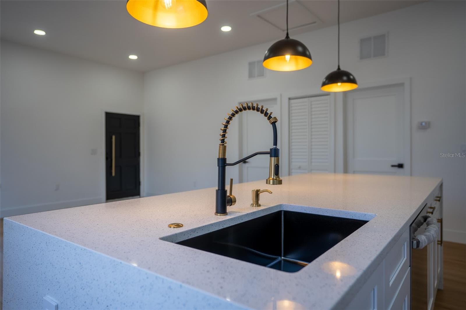 Single Family Residence at 1209 E 18TH AVE, TAMPA, photo 18 of 50