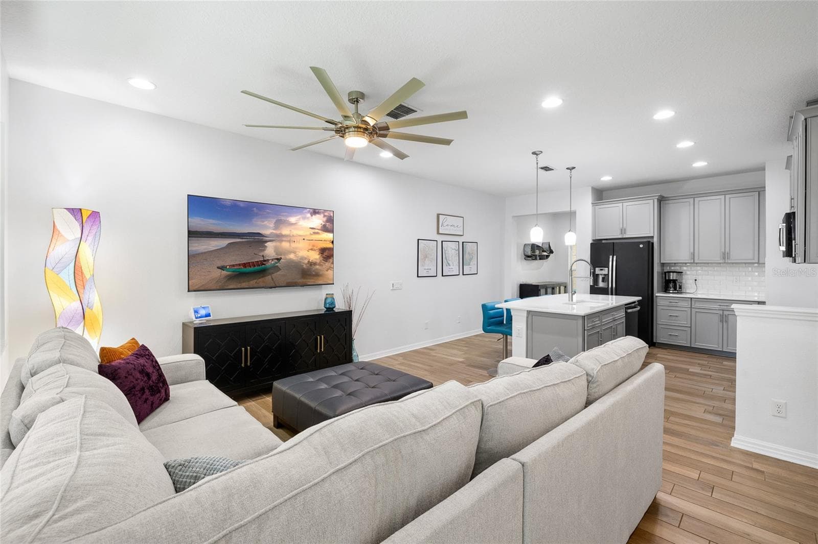 Townhouse at 11424 CROWNED SPARROW LN, TAMPA, photo 19 of 53