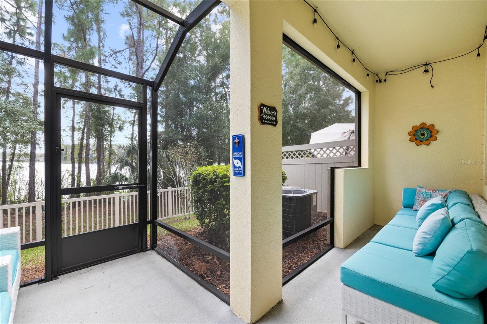 Townhouse at 11424 CROWNED SPARROW LN, TAMPA, photo 36 of 53