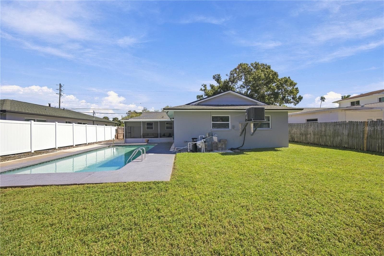 Single Family Residence at 5920 DENVER ST NE, ST PETERSBURG, photo 47 of 64
