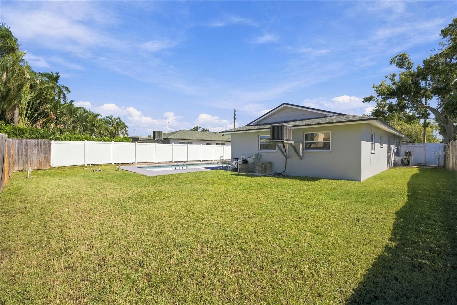 Single Family Residence at 5920 DENVER ST NE, ST PETERSBURG, photo 49 of 64