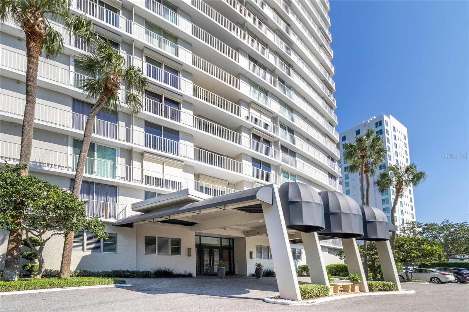 2611 BAYSHORE BLVD #205
