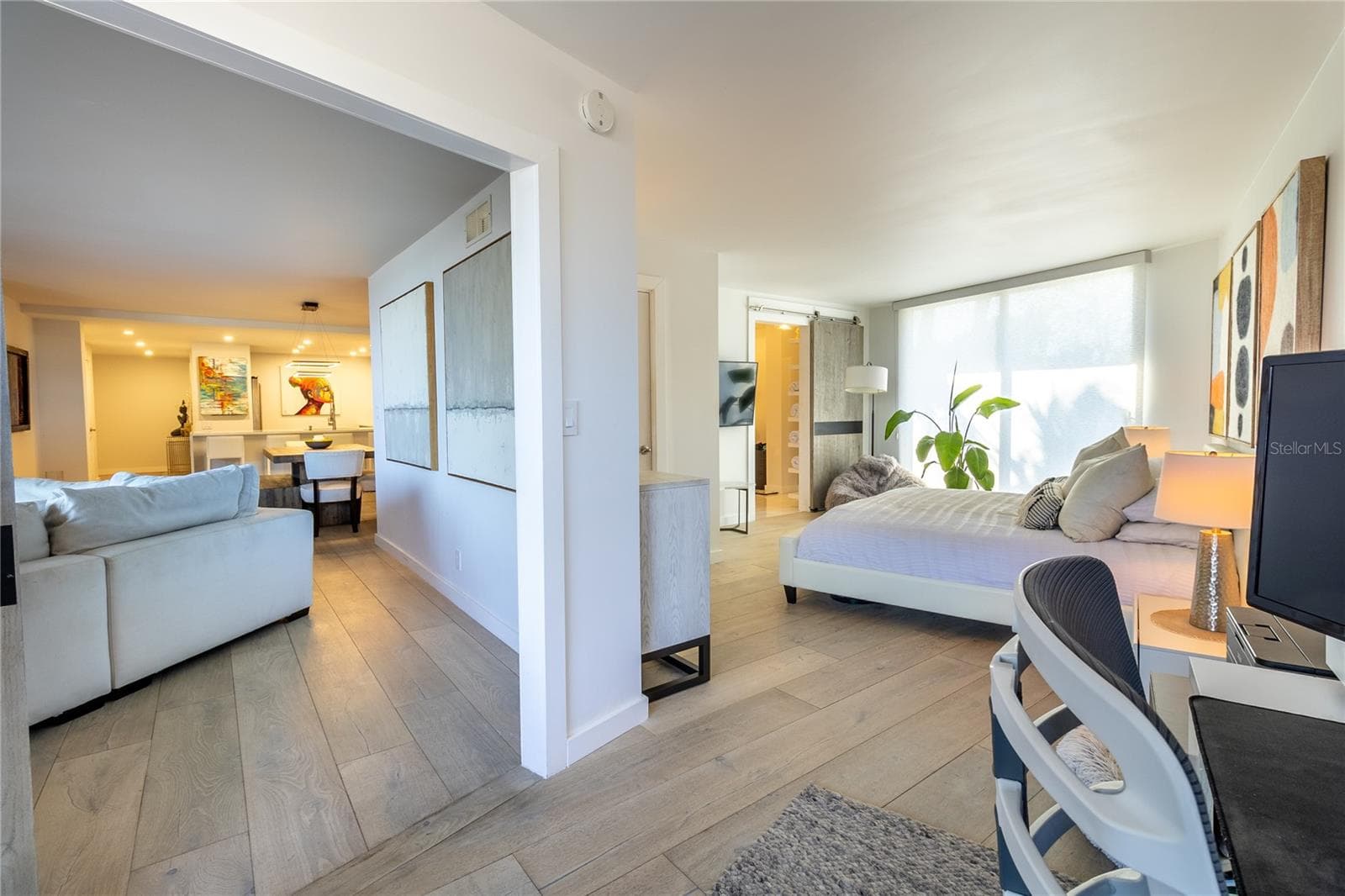 Condominium at 2611 BAYSHORE BLVD #205, TAMPA, photo 17 of 34