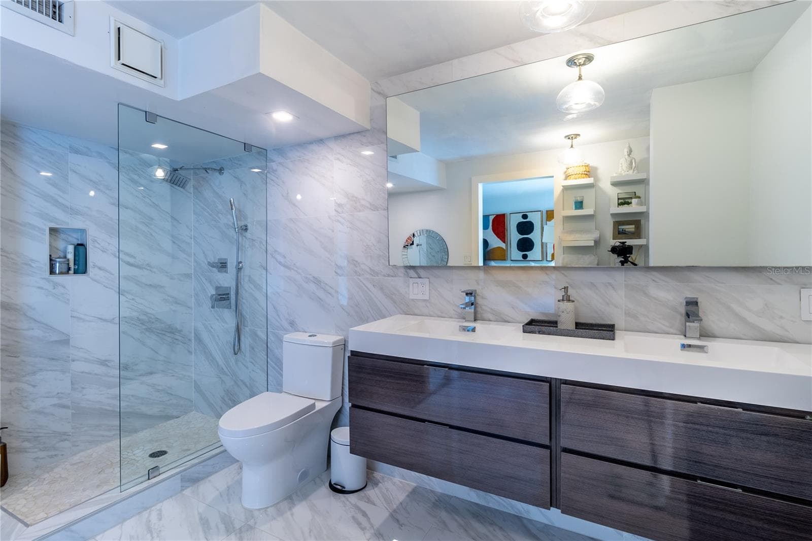 Condominium at 2611 BAYSHORE BLVD #205, TAMPA, photo 19 of 34