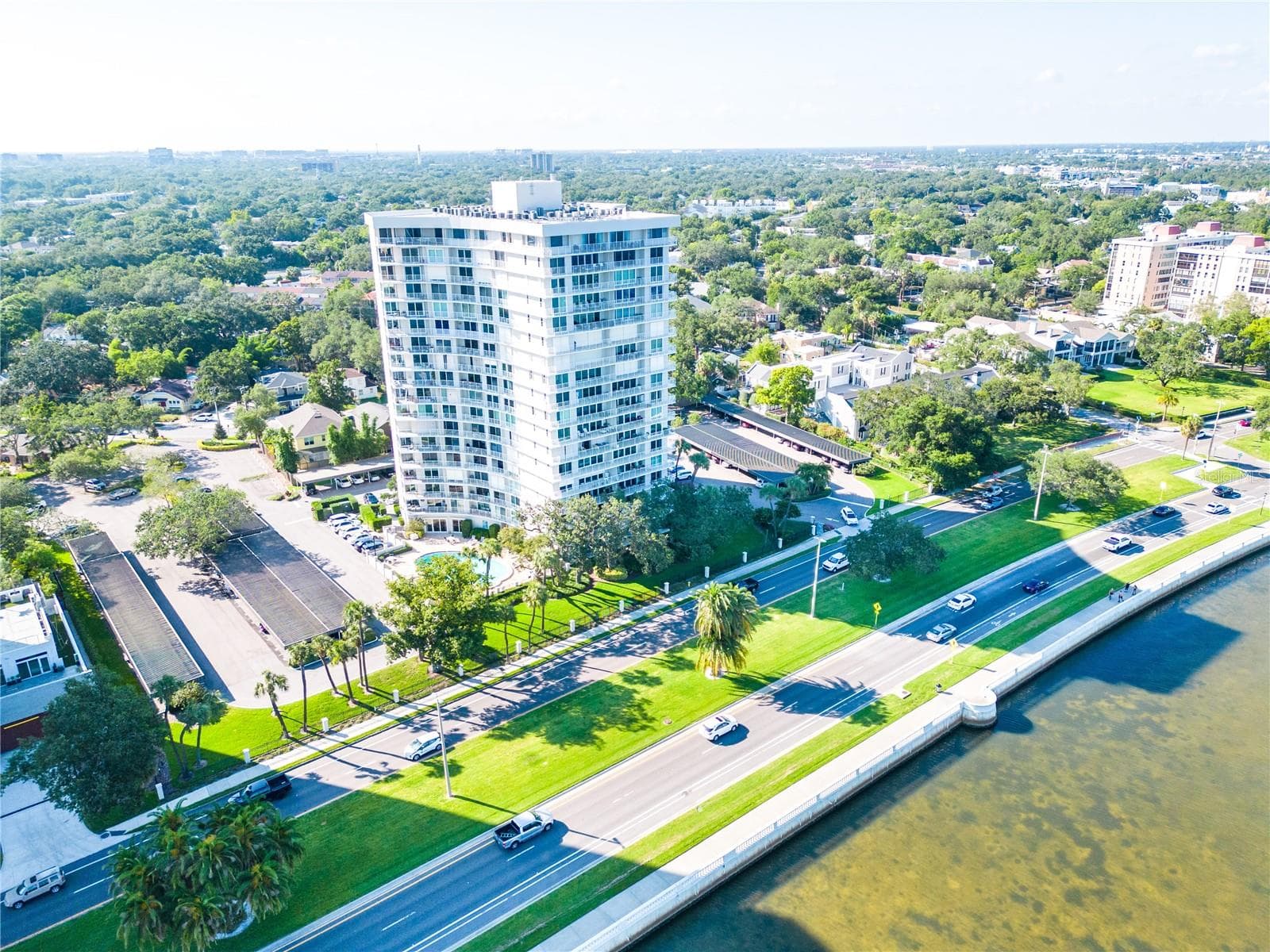 Condominium at 2611 BAYSHORE BLVD #205, TAMPA, photo 33 of 34