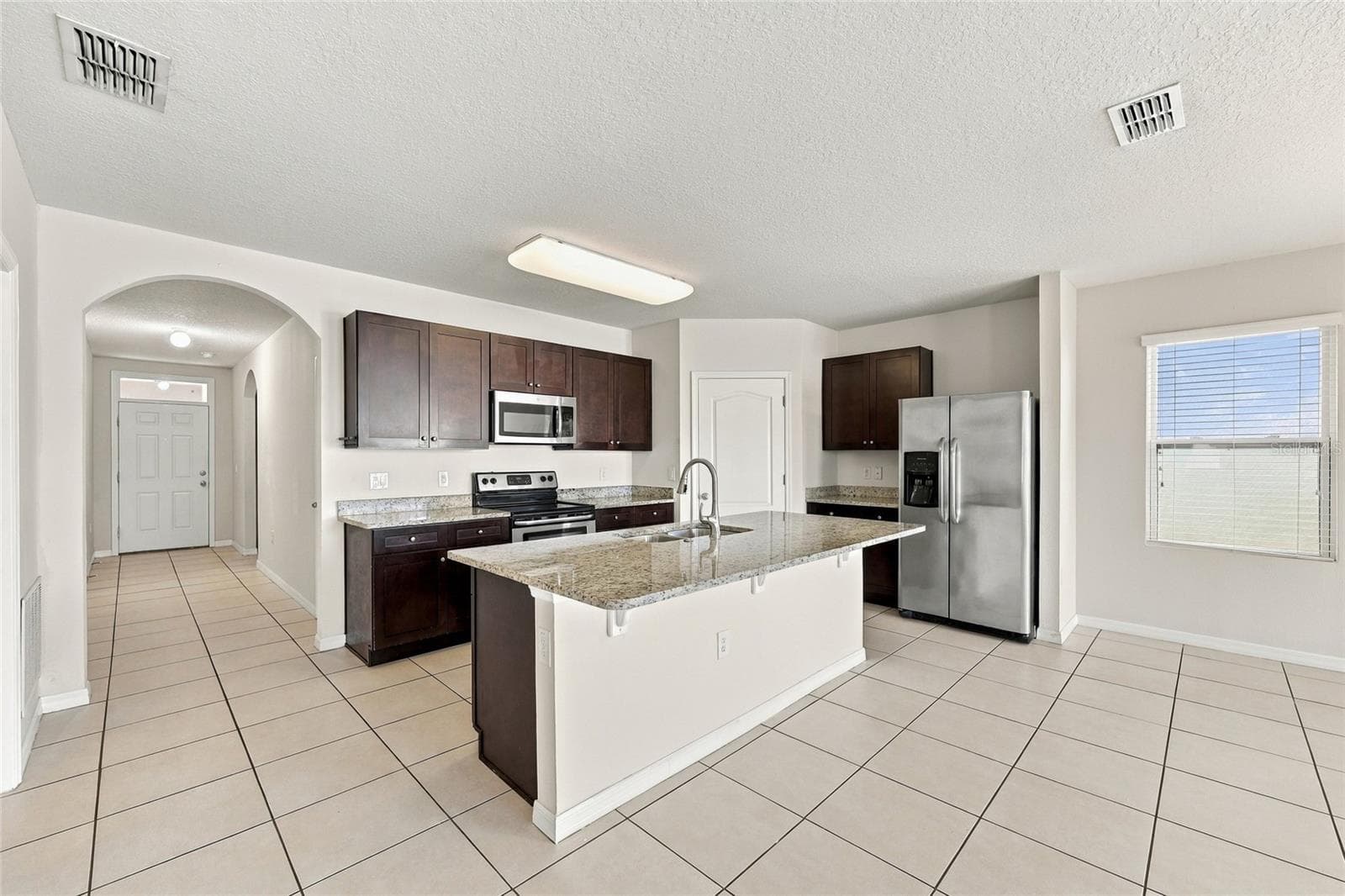 Single Family Residence at 320 ABERDEEN DR, DAVENPORT, photo 5 of 29