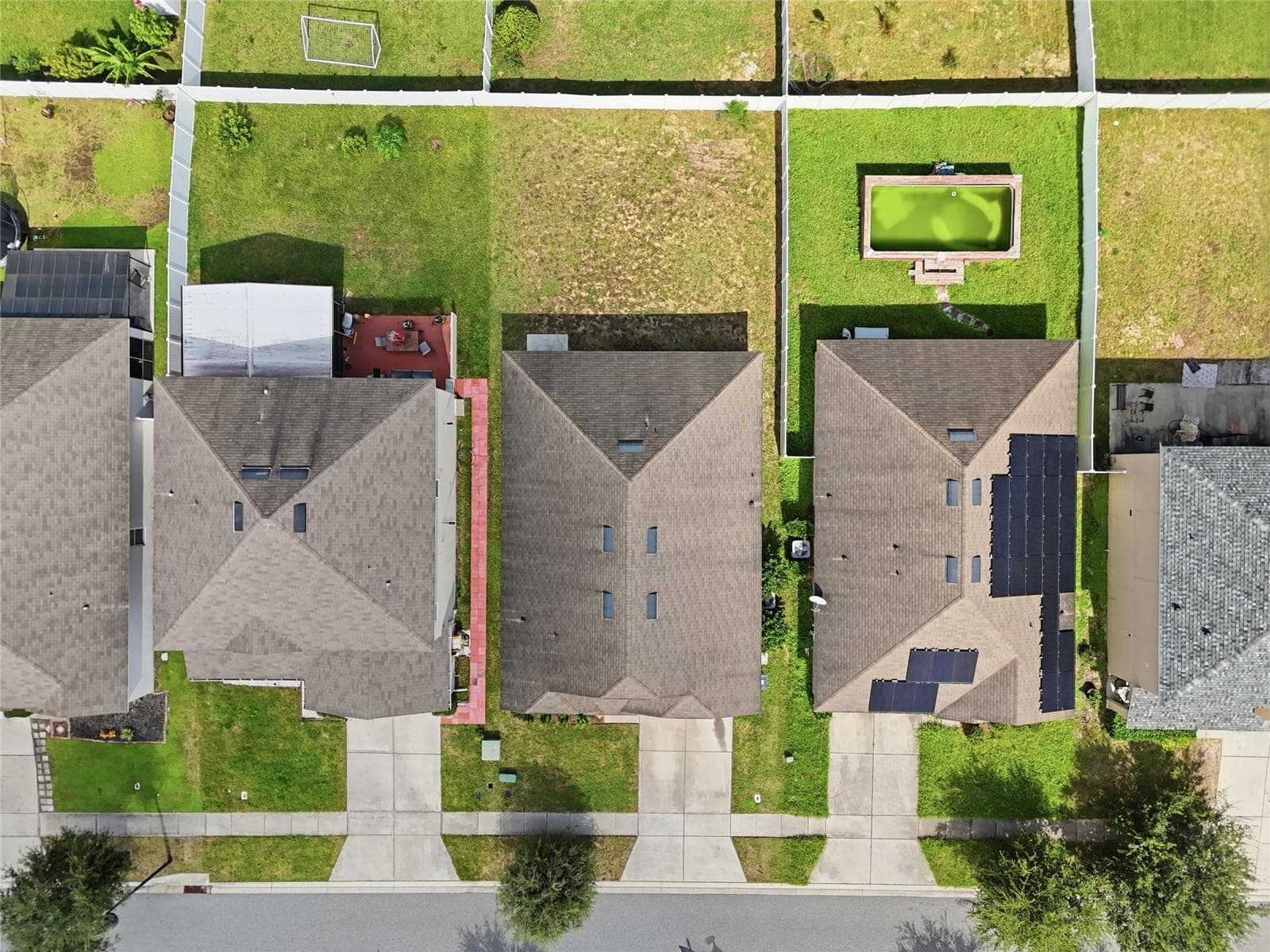 Single Family Residence at 320 ABERDEEN DR, DAVENPORT, photo 24 of 29
