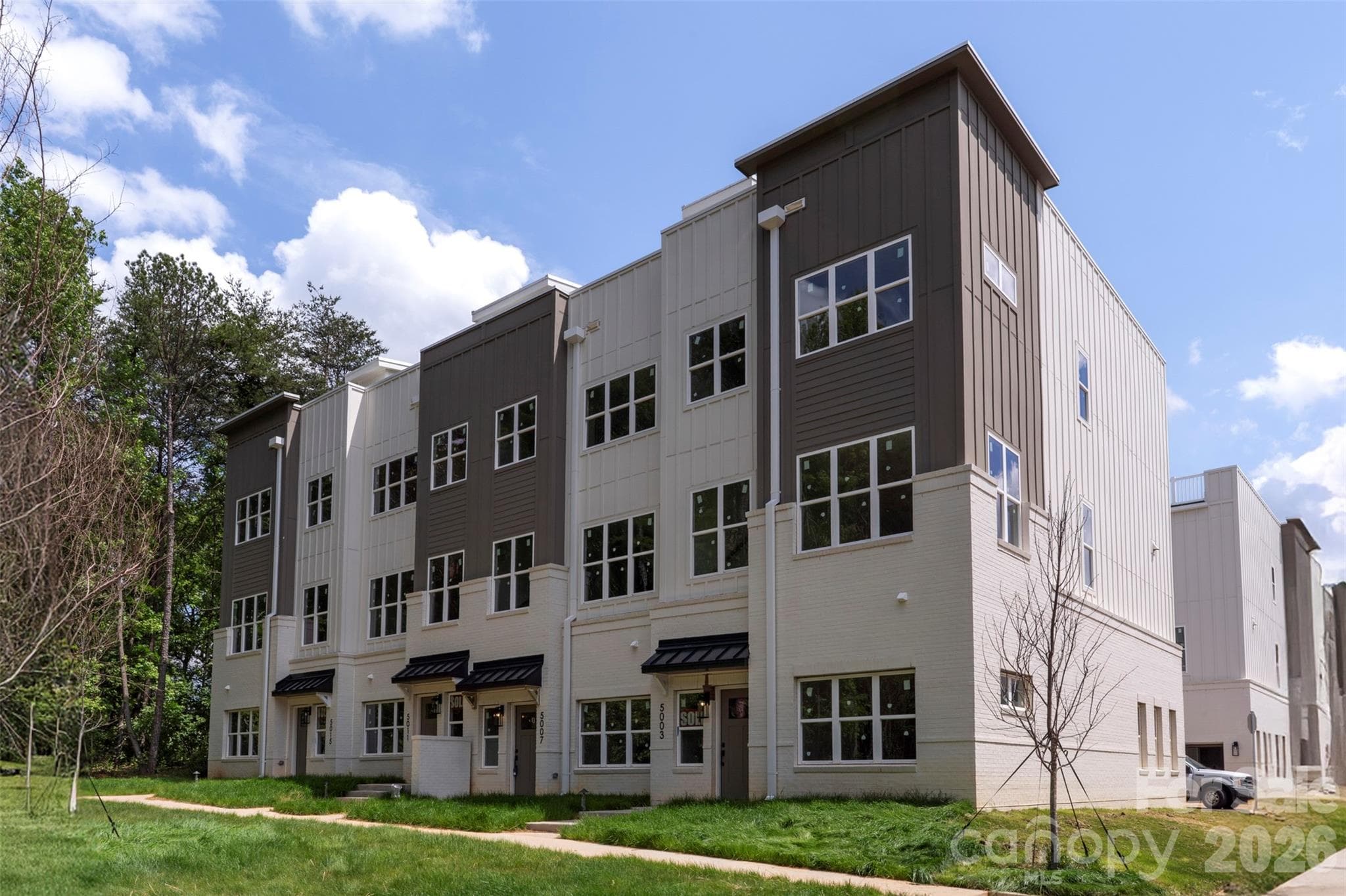 Fourplex at 4004, 4008, 4012, 4016 Arvida Lane, Charlotte, photo 18 of 44