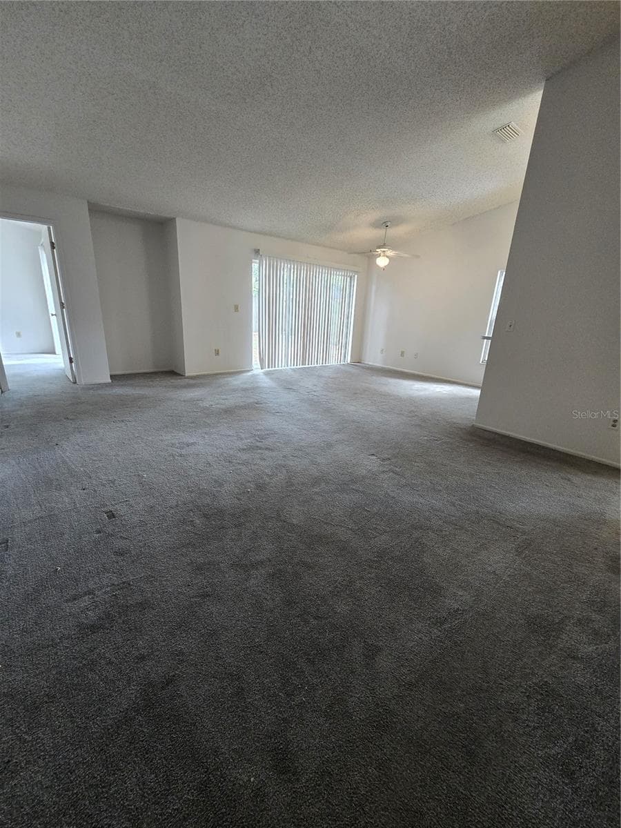 Single Family Residence at 13612 LARAWAY DR, RIVERVIEW, photo 5 of 12