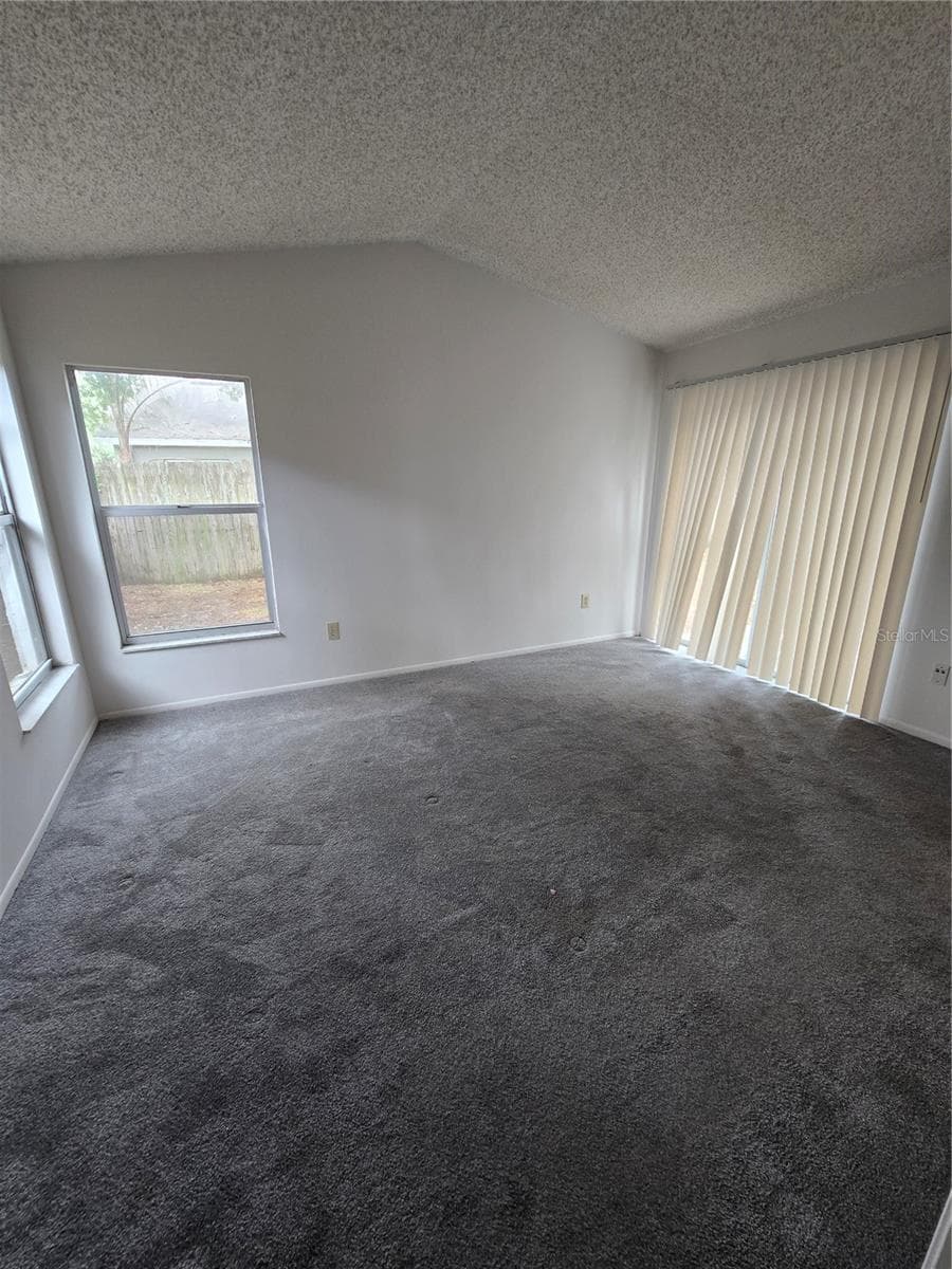 Single Family Residence at 13612 LARAWAY DR, RIVERVIEW, photo 6 of 12