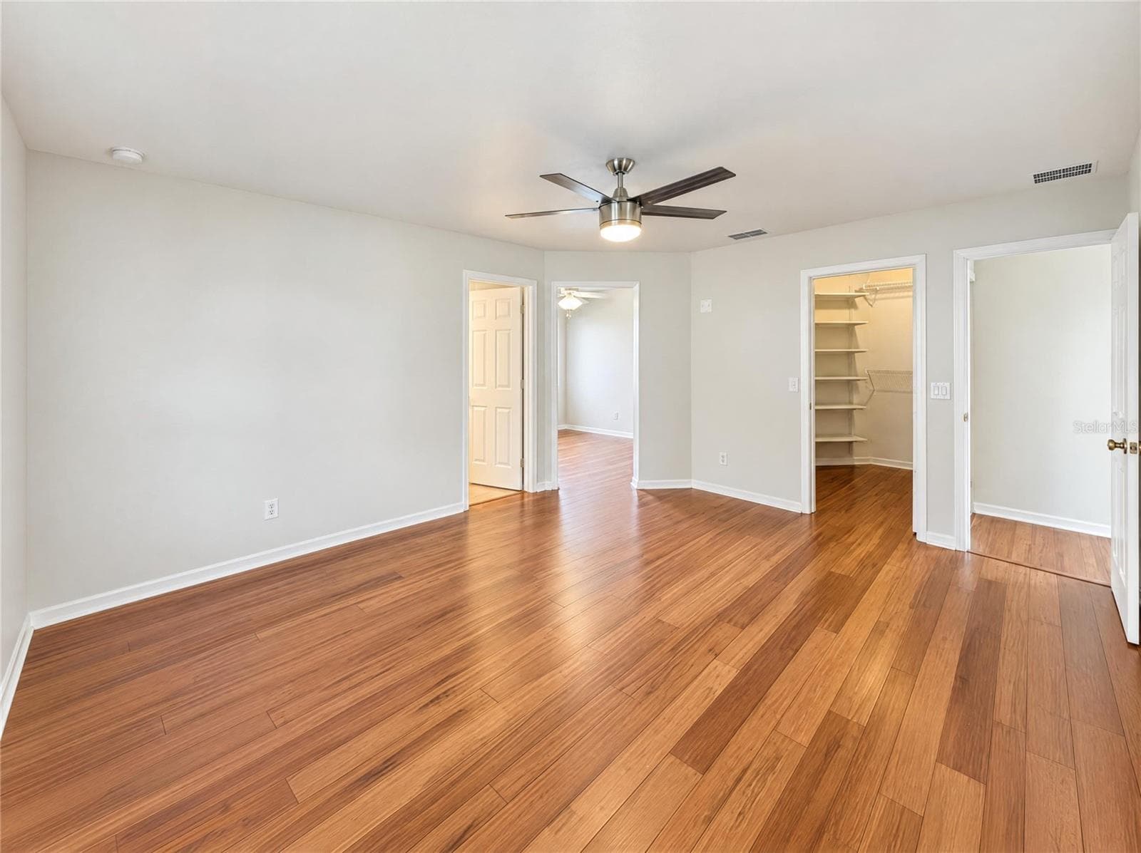 Single Family Residence at 532 SAVANNAH PRESERVE LOOP, DAVENPORT, photo 15 of 26