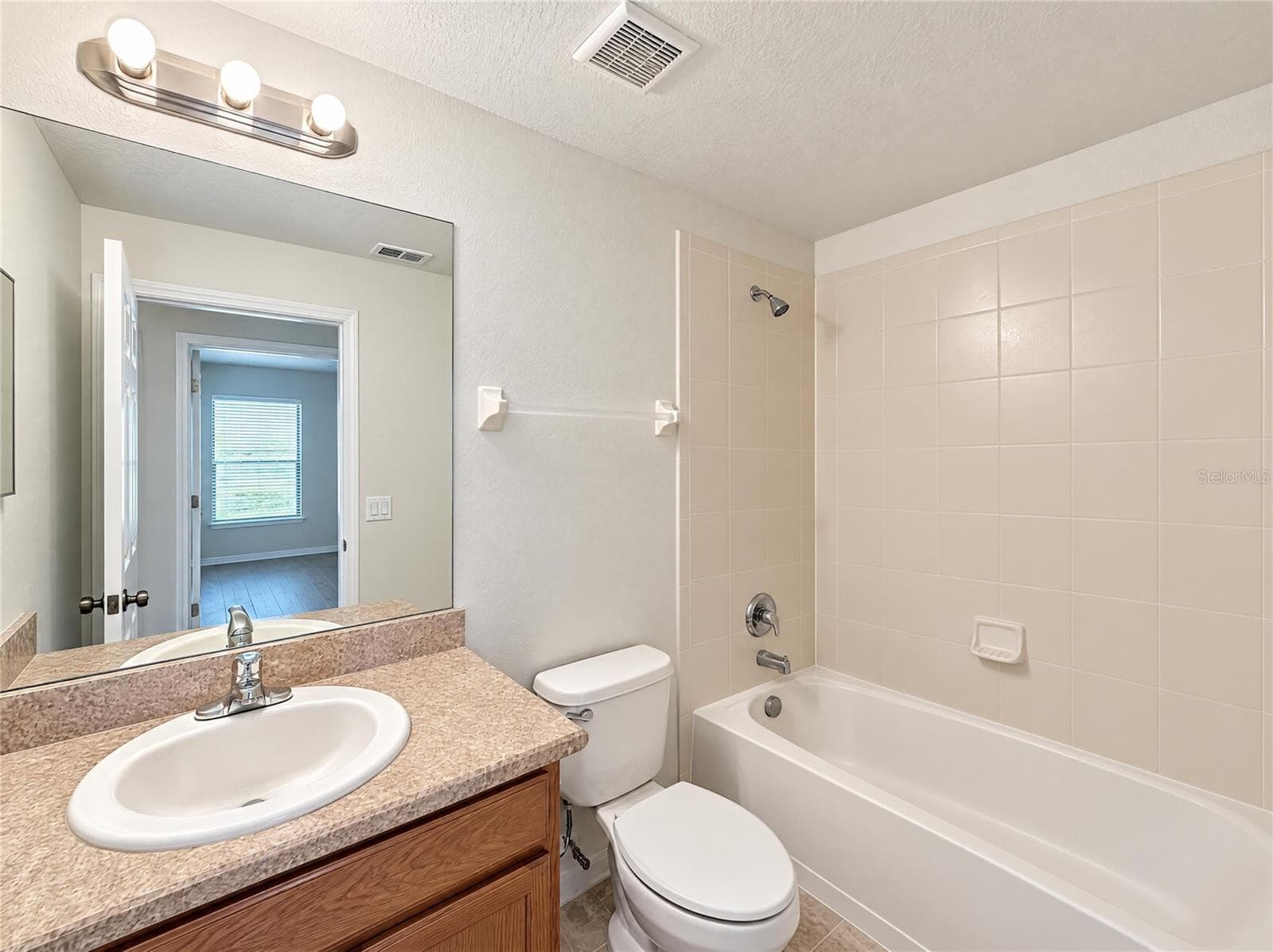 Single Family Residence at 532 SAVANNAH PRESERVE LOOP, DAVENPORT, photo 18 of 26