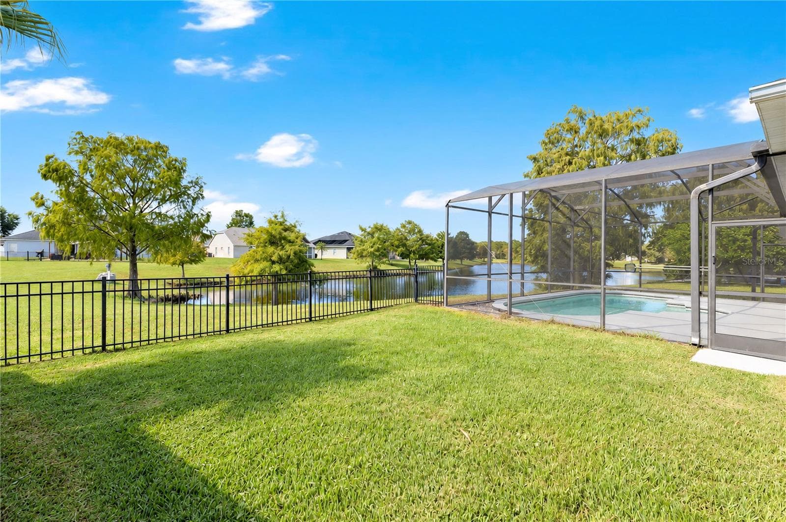 Single Family Residence at 639 LAKEHAVEN CIR, ORLANDO, photo 30 of 48