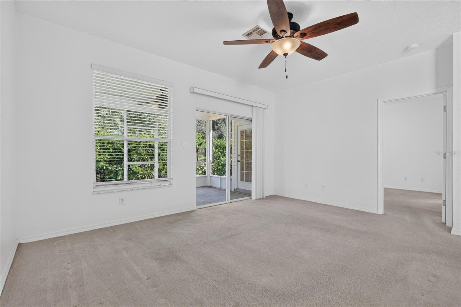 great room - 25247 CRANES ROOST CIR, LEESBURG