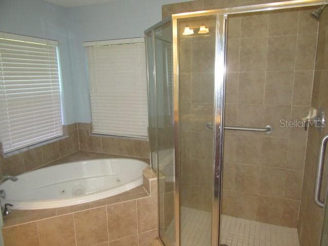 Single Family Residence at 12540 JILLIAN CIR, HUDSON, photo 21 of 32