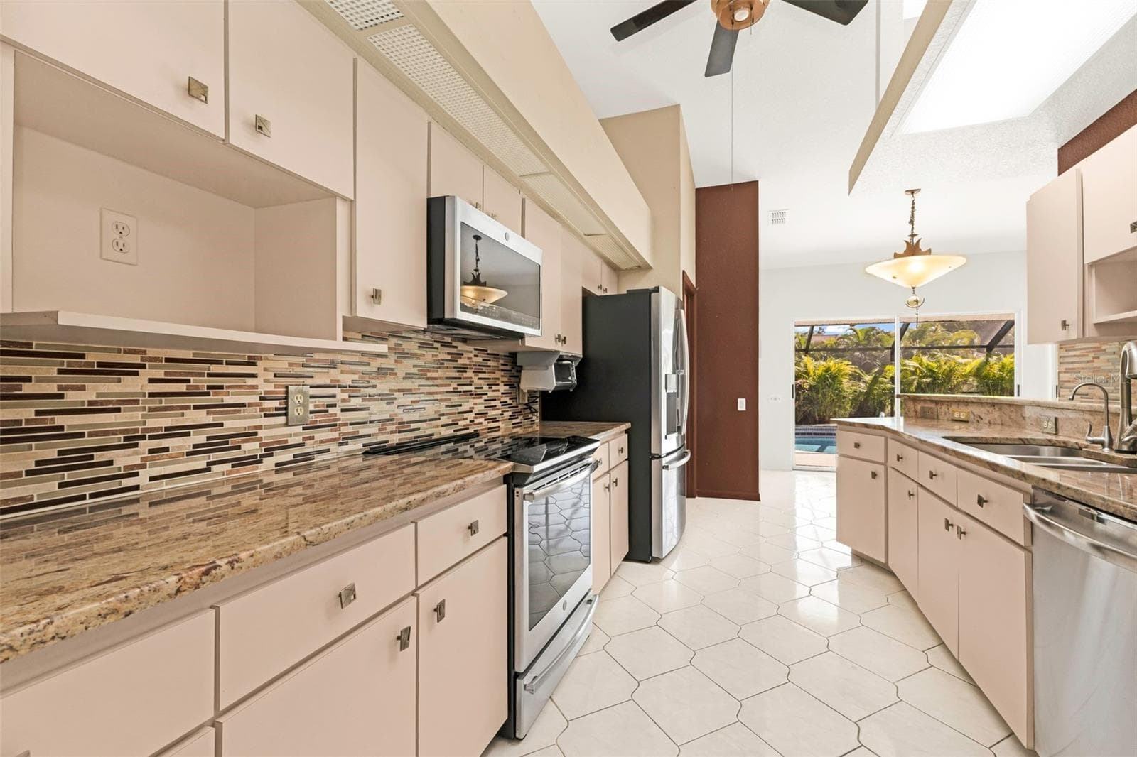 Single Family Residence at 5184 ELLSWORTH TER, PORT CHARLOTTE, photo 14 of 53