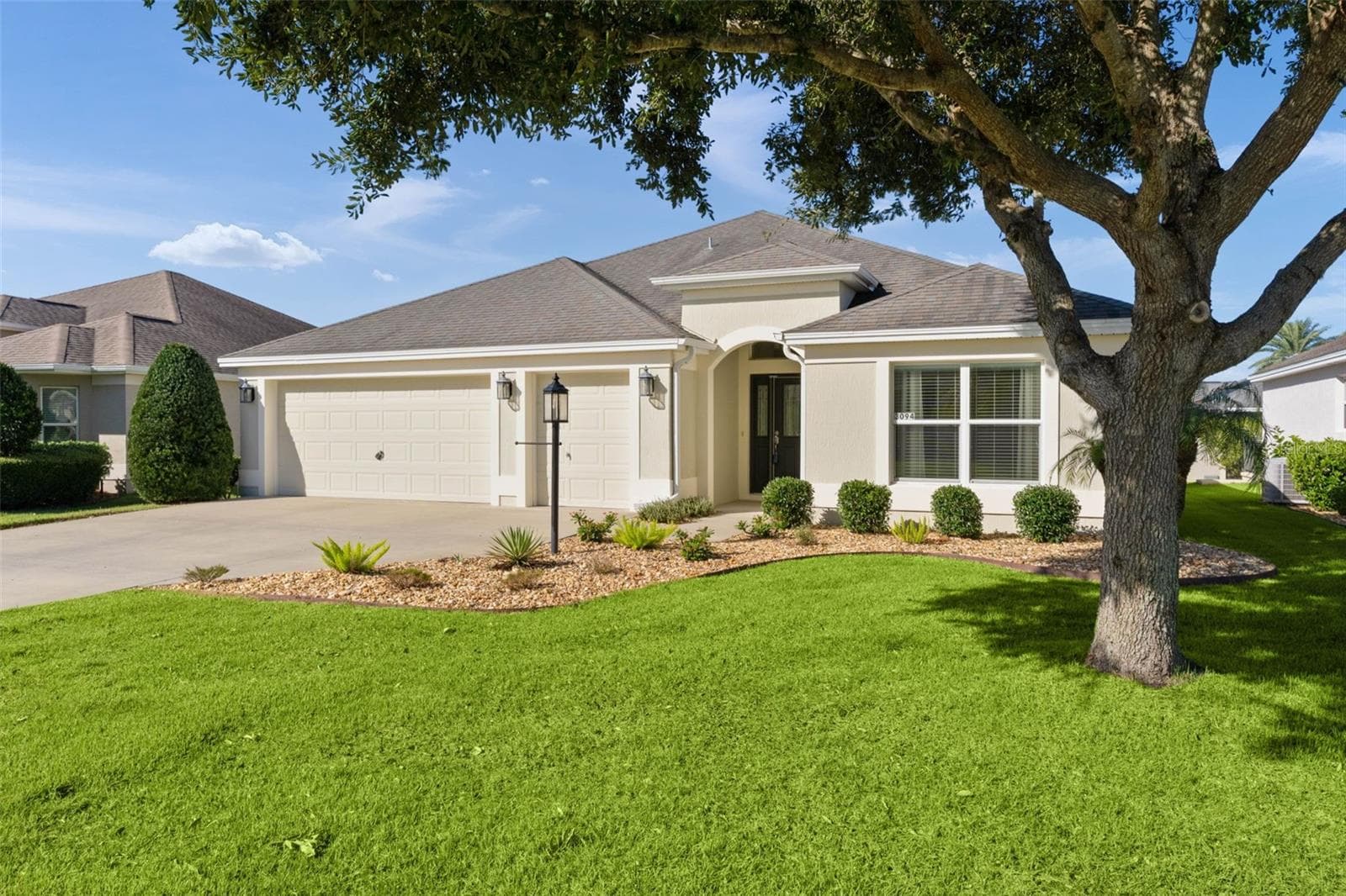 Single Family Residence at 3094 EASTFIELD PATH, THE VILLAGES, photo 3 of 50