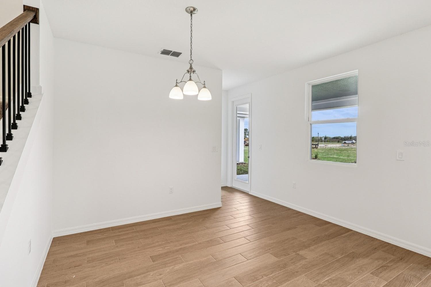 Single Family Residence at 12866 EUREKA LEMON DR, WINTER GARDEN, photo 11 of 34