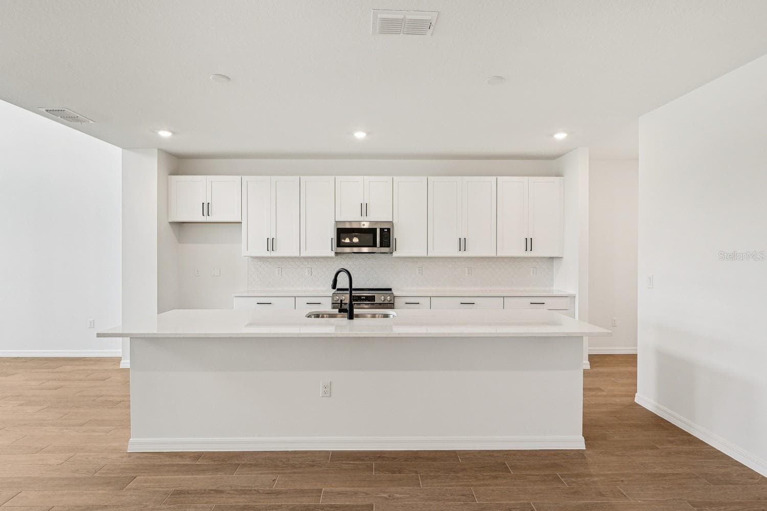 Single Family Residence at 12866 EUREKA LEMON DR, WINTER GARDEN, photo 12 of 34