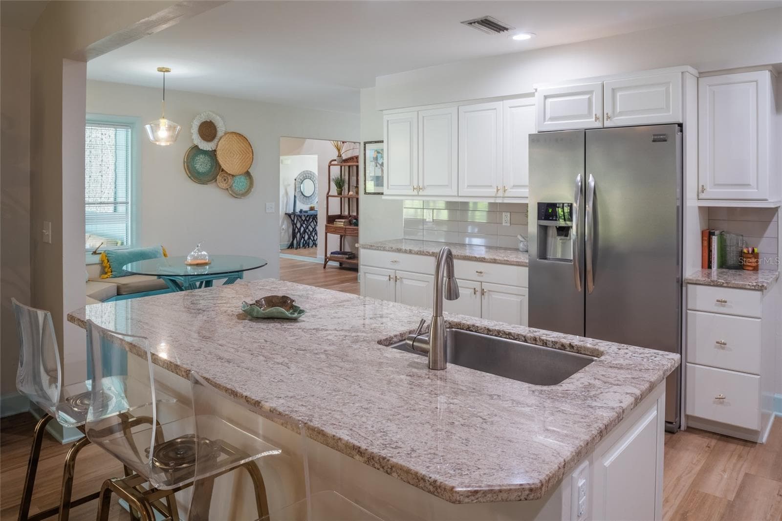 Kitchen - 5005 CANTERBURY DR, SARASOTA