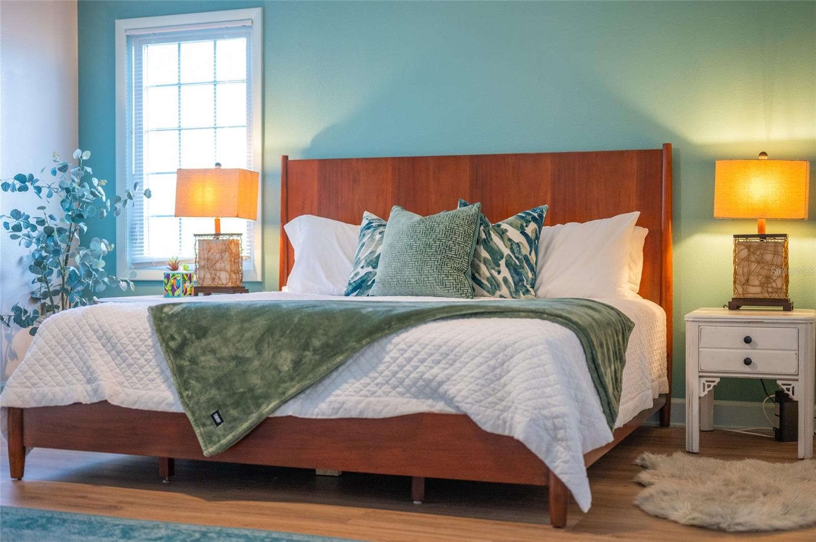 Primary Bedroom - 5005 CANTERBURY DR, SARASOTA