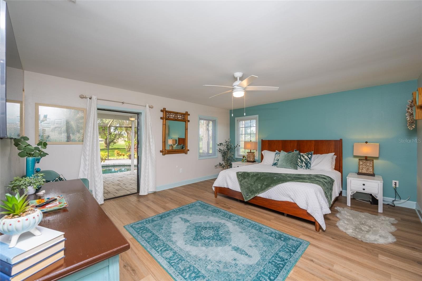 Primary Bedroom - 5005 CANTERBURY DR, SARASOTA