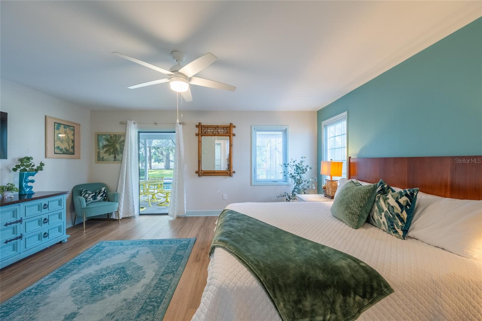 Primary Bedroom - 5005 CANTERBURY DR, SARASOTA