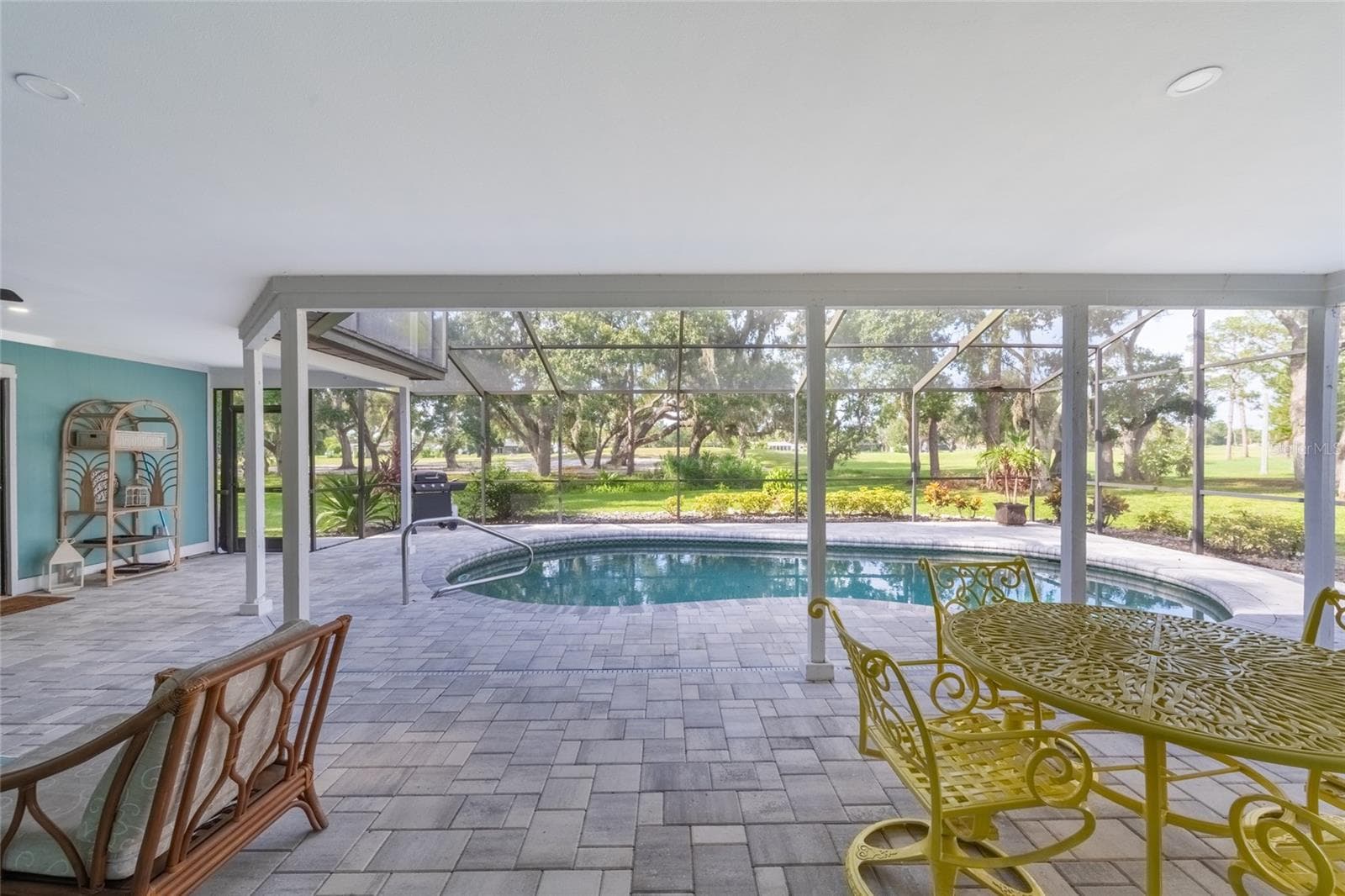 Pool - 5005 CANTERBURY DR, SARASOTA