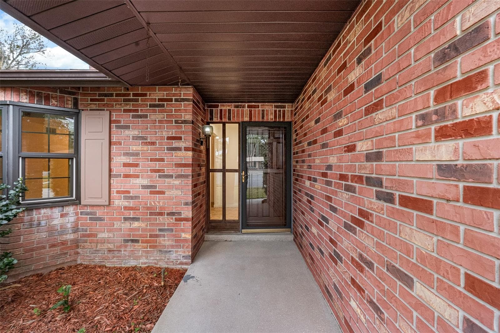 Front Porch Entry - 109 NATHAN HALE CT, DAYTONA BEACH