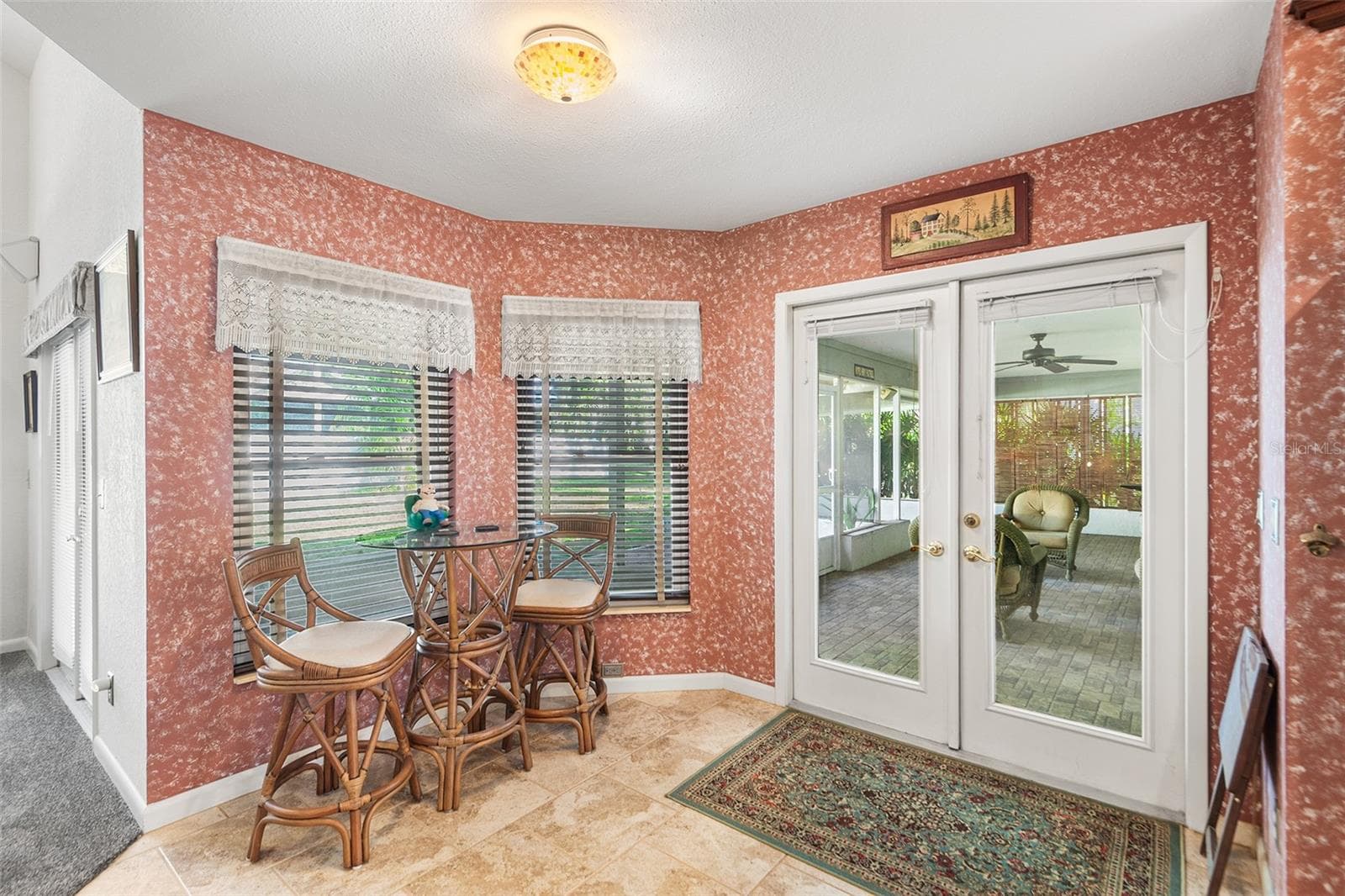 eating space in kitchen - 2991 PLANTATION RD, WINTER HAVEN