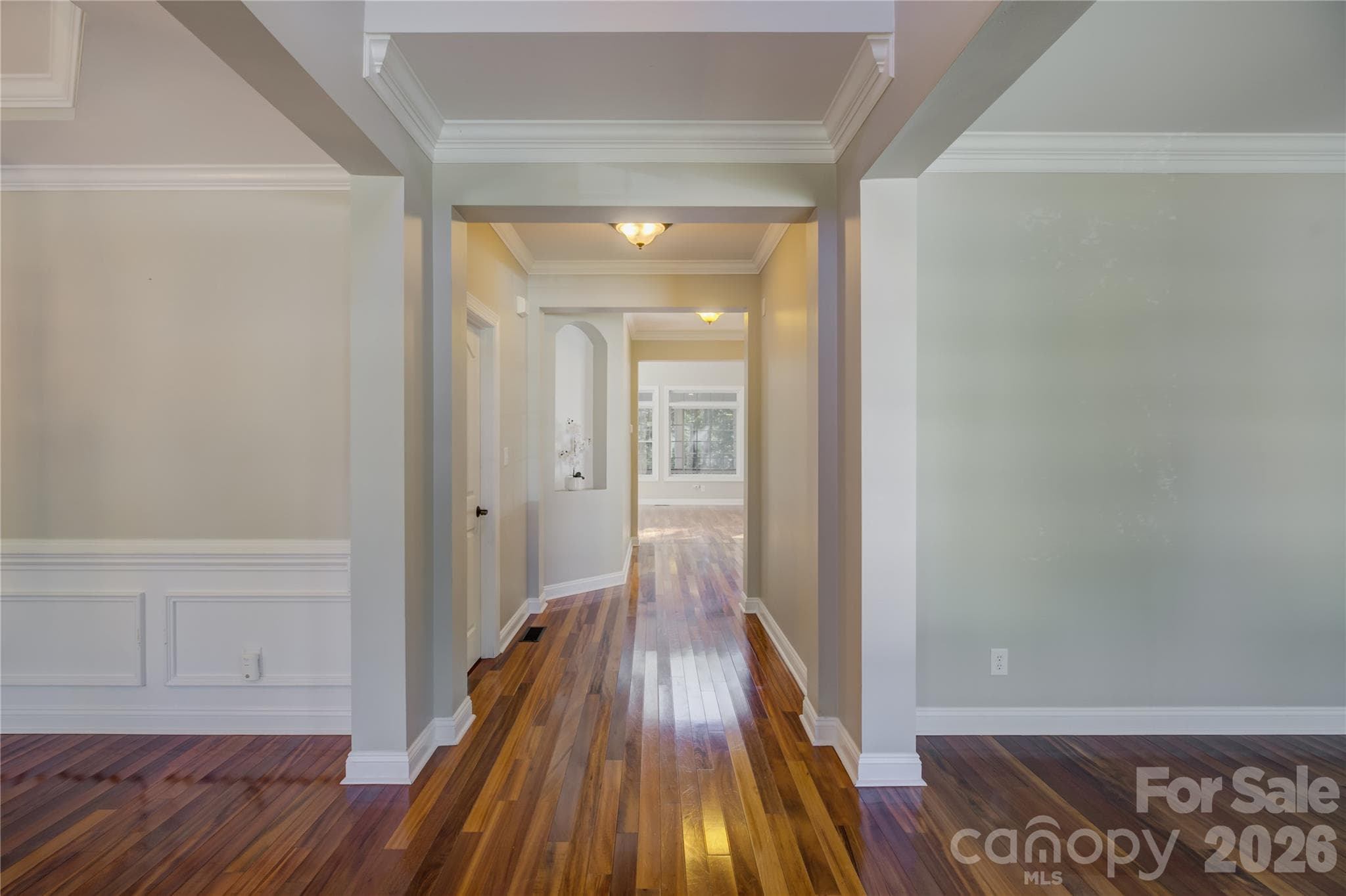 Single Family Residence at 13700 Glen Abbey Drive, Charlotte, photo 6 of 50