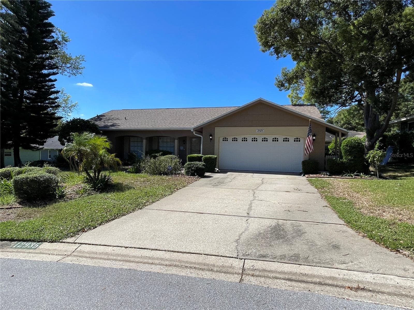 12935 PEBBLE BEACH CIR