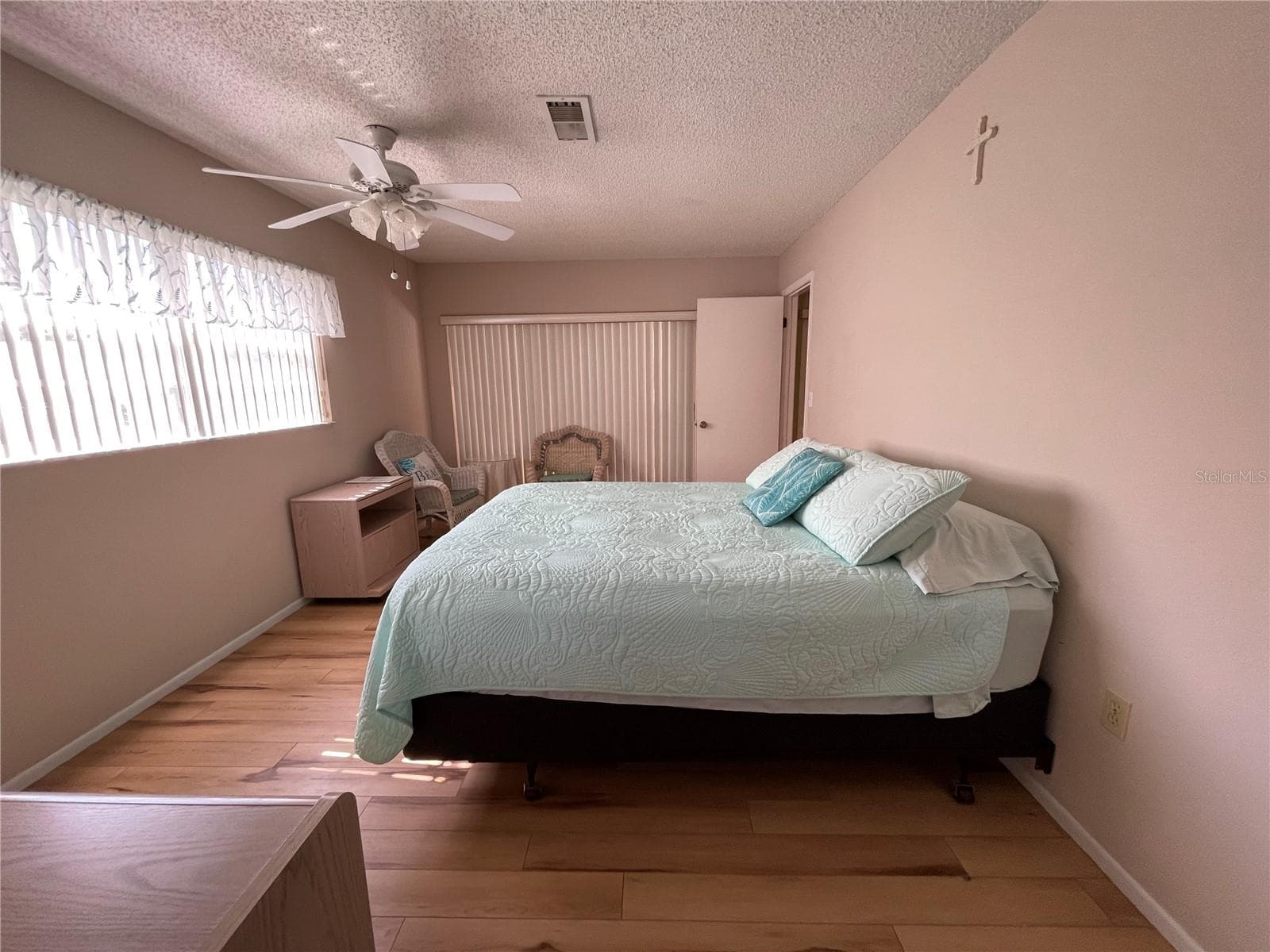 Single Family Residence at 12935 PEBBLE BEACH CIR, HUDSON, photo 11 of 32