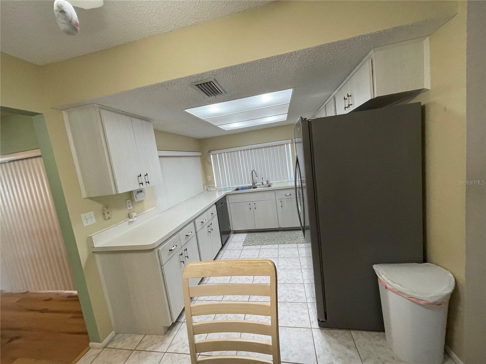 Single Family Residence at 12935 PEBBLE BEACH CIR, HUDSON, photo 14 of 32