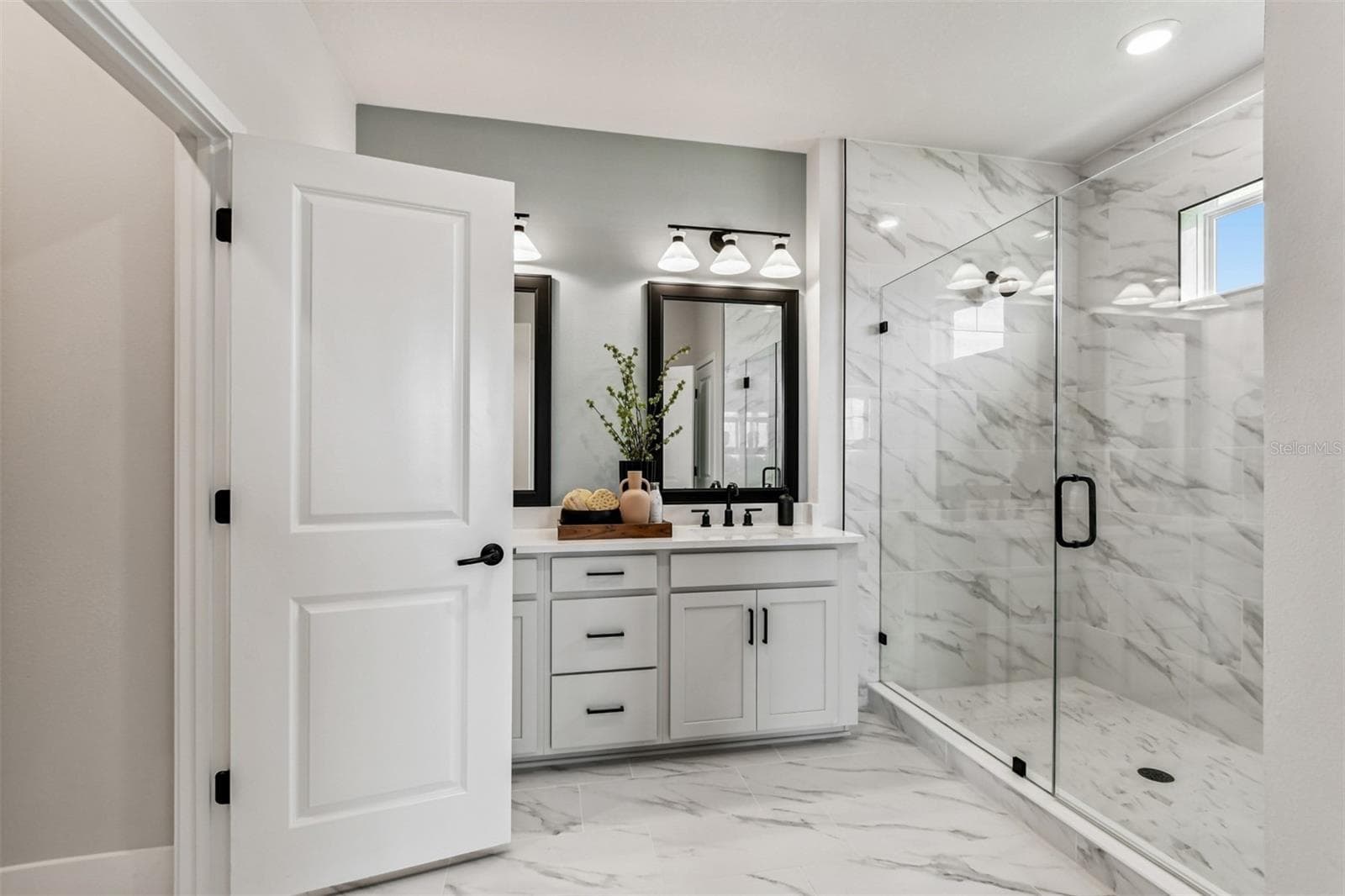 Owner's Bath - 3611 YELLOW CASSIA DR, WESLEY CHAPEL