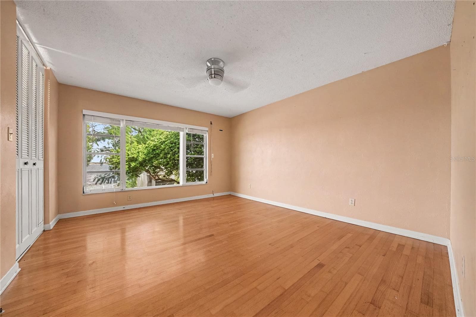 Single Family Residence at 6401 GIBSON DR, BELLE ISLE, photo 26 of 62