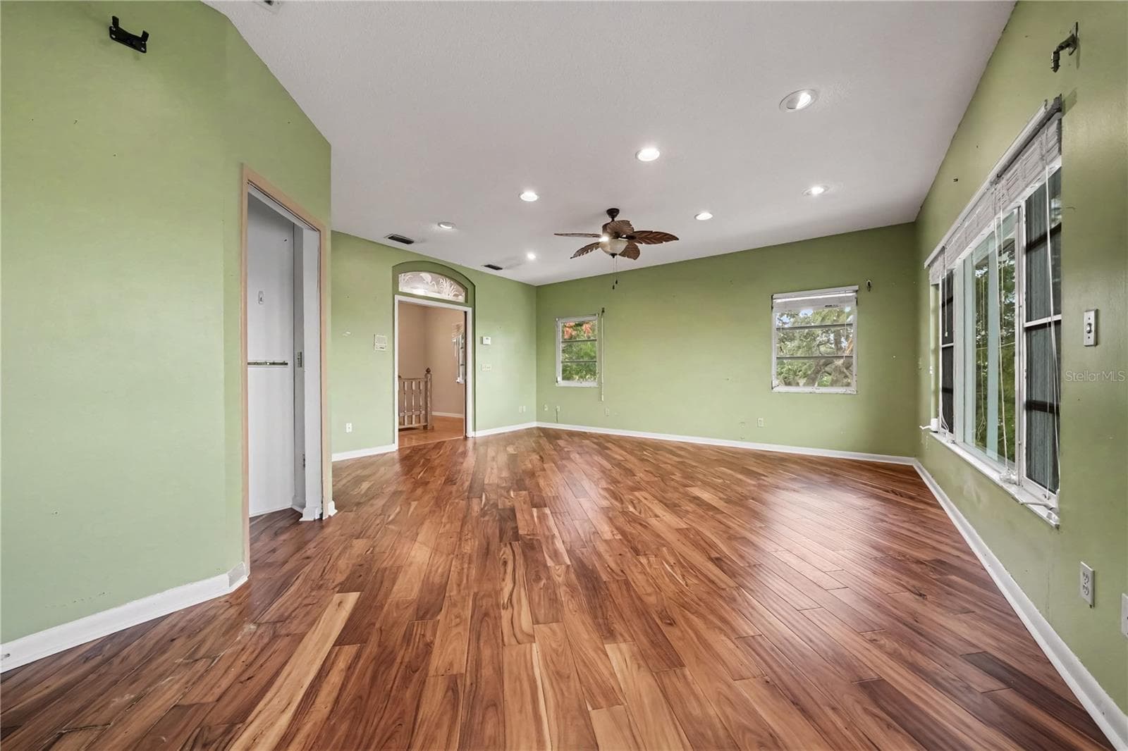 Single Family Residence at 6401 GIBSON DR, BELLE ISLE, photo 37 of 62