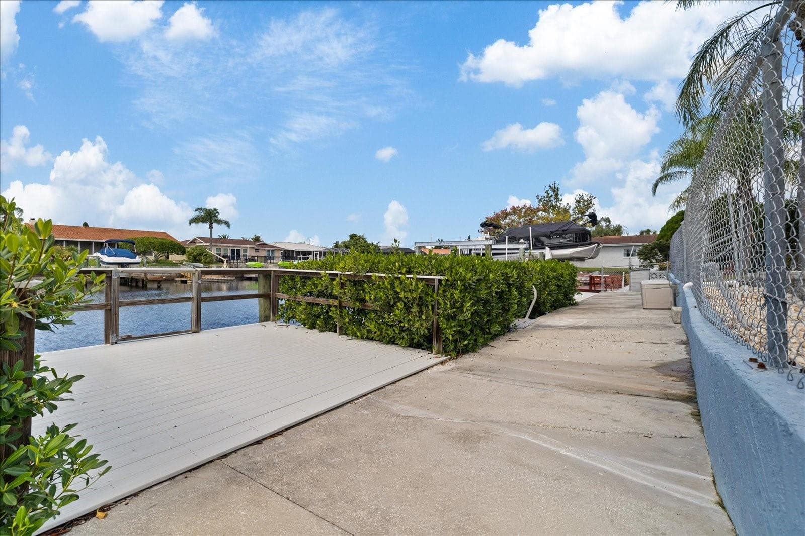 Stationary dock great for fishing - 5001 MARLIN DR, NEW PORT RICHEY