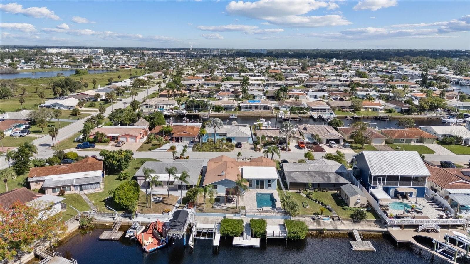 Aerial view looking east - 5001 MARLIN DR, NEW PORT RICHEY