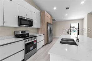 Single Family Residence at 23367 MAYVILLE AVE, PUNTA GORDA, photo 13 of 51