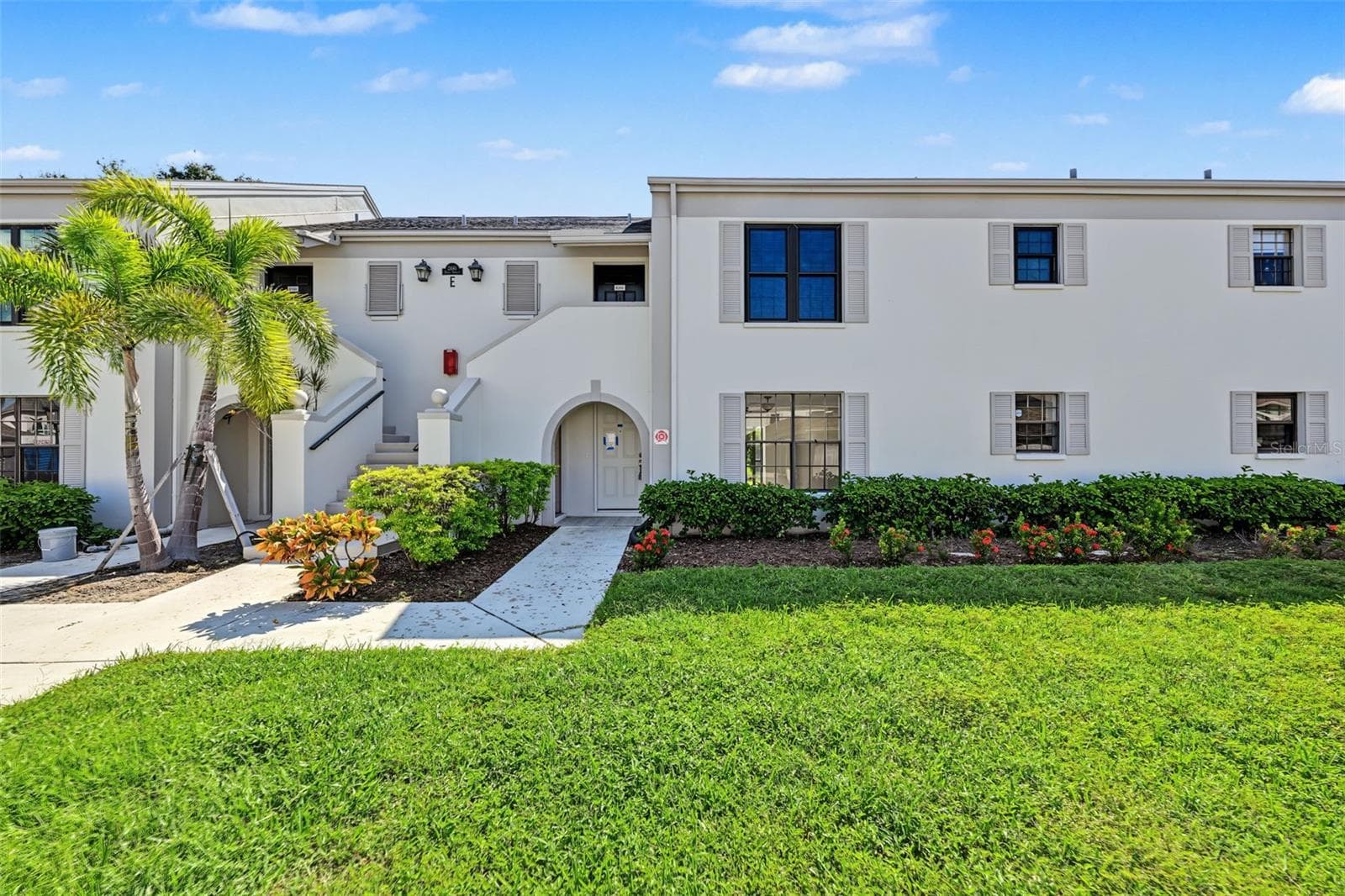2460 HERON TER #102E