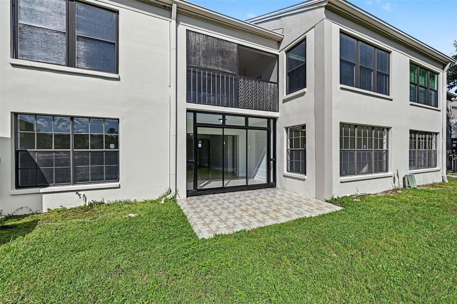 Backyard Angle - 2460 HERON TER #102E, CLEARWATER