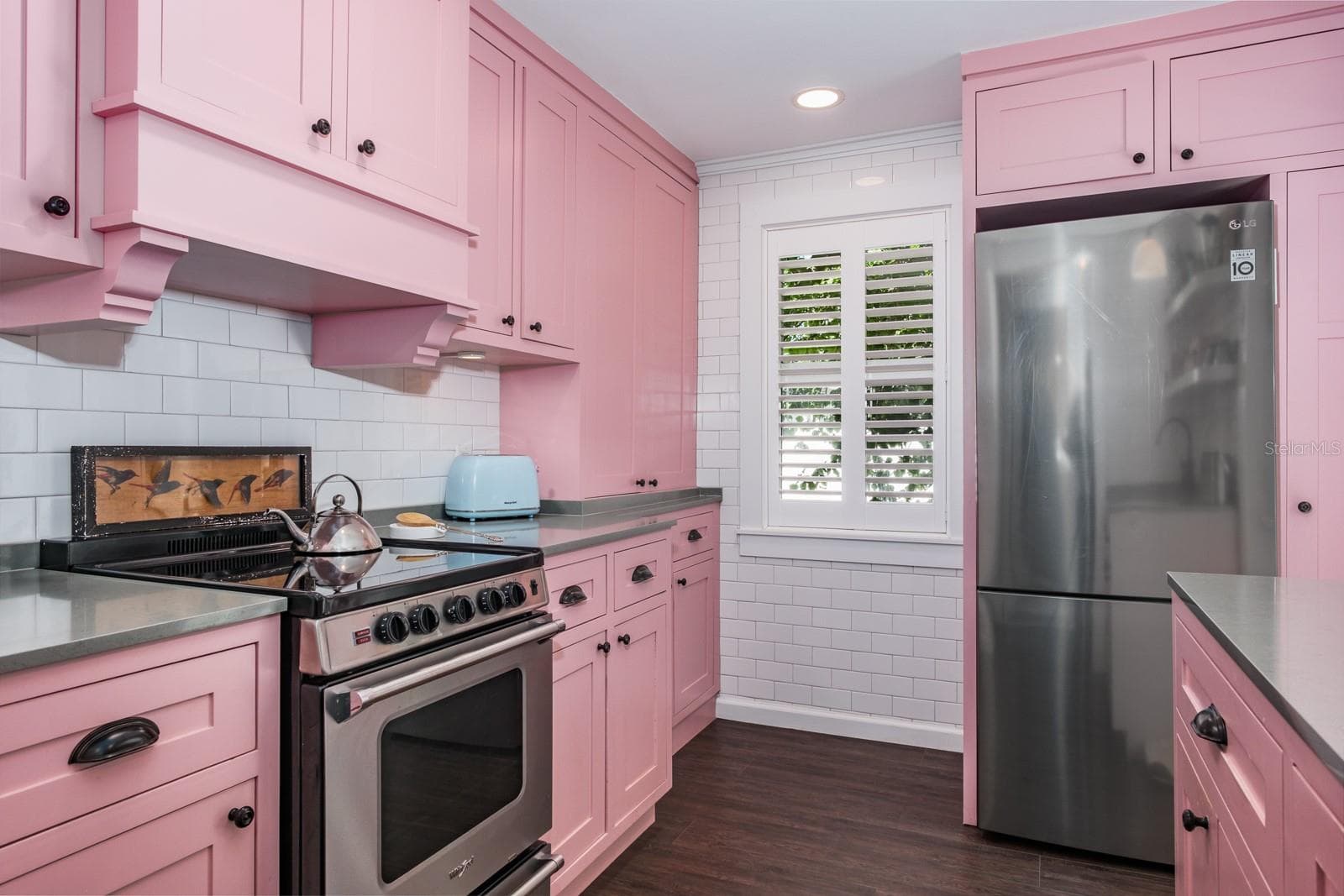Back Cottage Kitchen - 105 6TH AVE, ST PETE BEACH